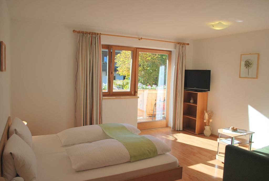 Berggasthof Baernstatt Scheffau am Wilden Kaiser Habitación foto